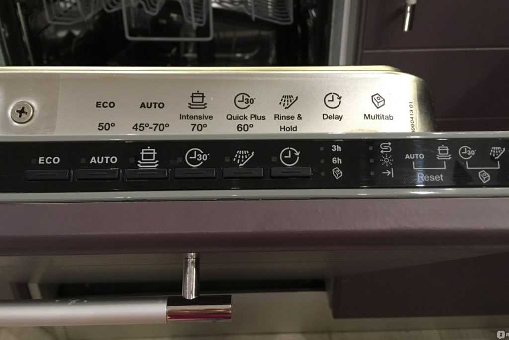 Не горят индикаторы посудомоечной машины Hotpoint-Ariston